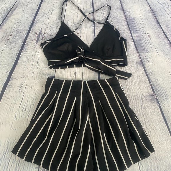 Shein Stripe Open Back Crop Cami Top And  Shorts Set - Picture 8 of 8